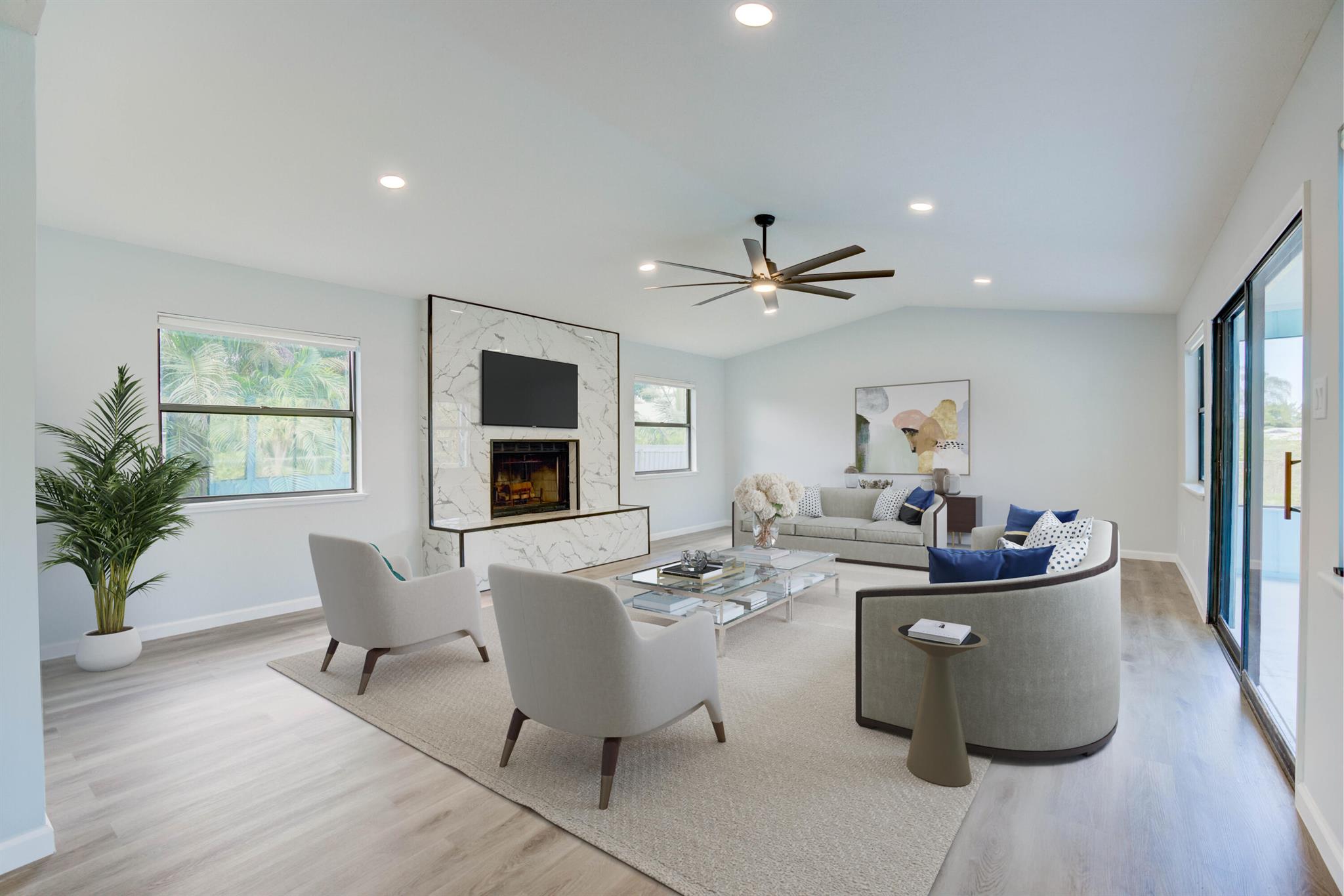 4705 SE Manatee Terrace