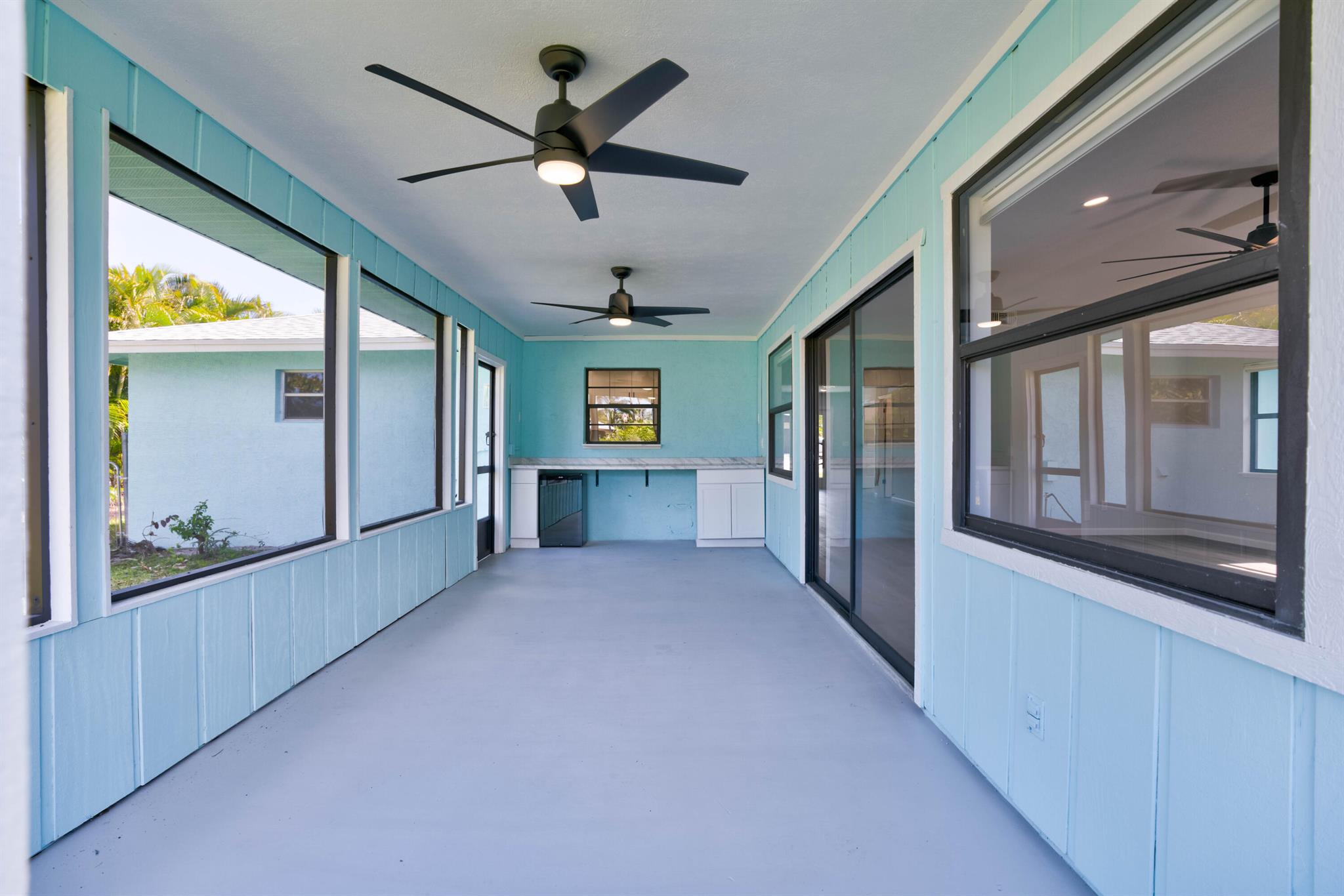 4705 SE Manatee Terrace