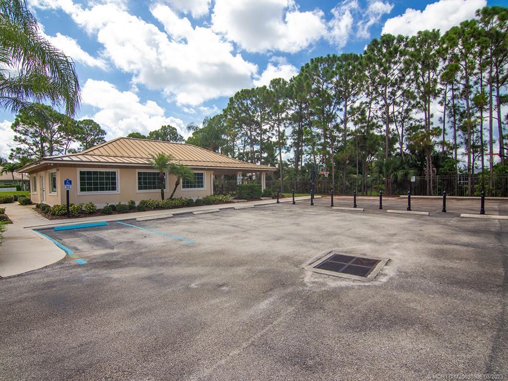 1177 SW Rosemary Court