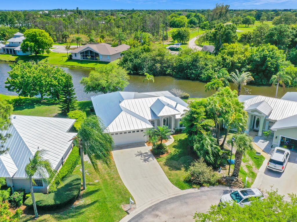 1177 SW Rosemary Court