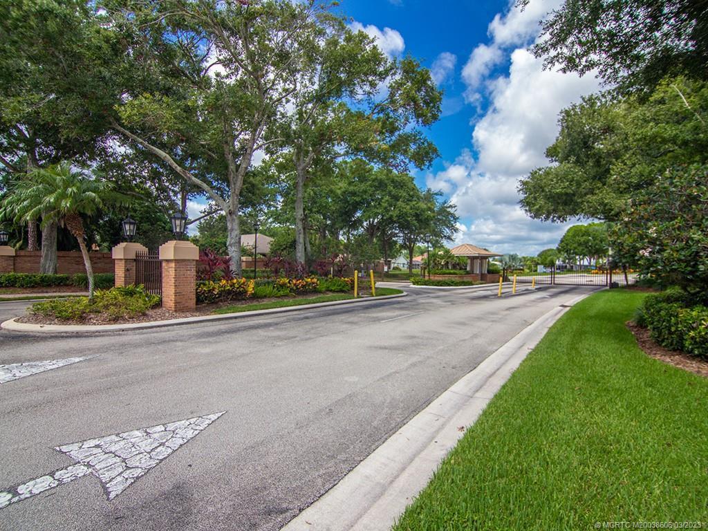 1177 SW Rosemary Court