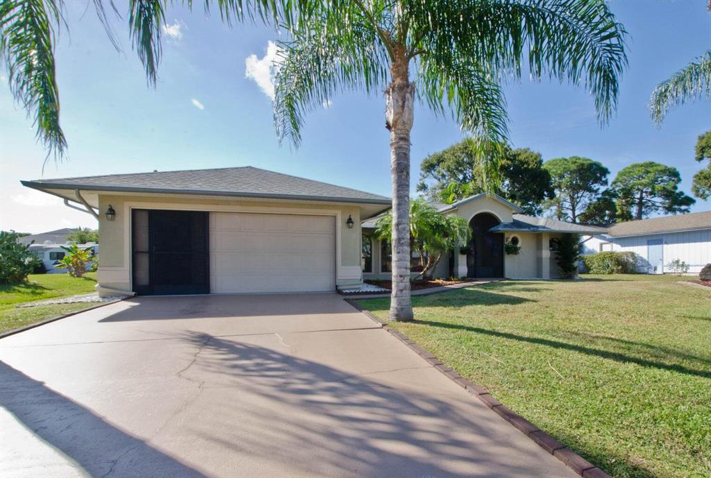 2774 SE Howell Avenue