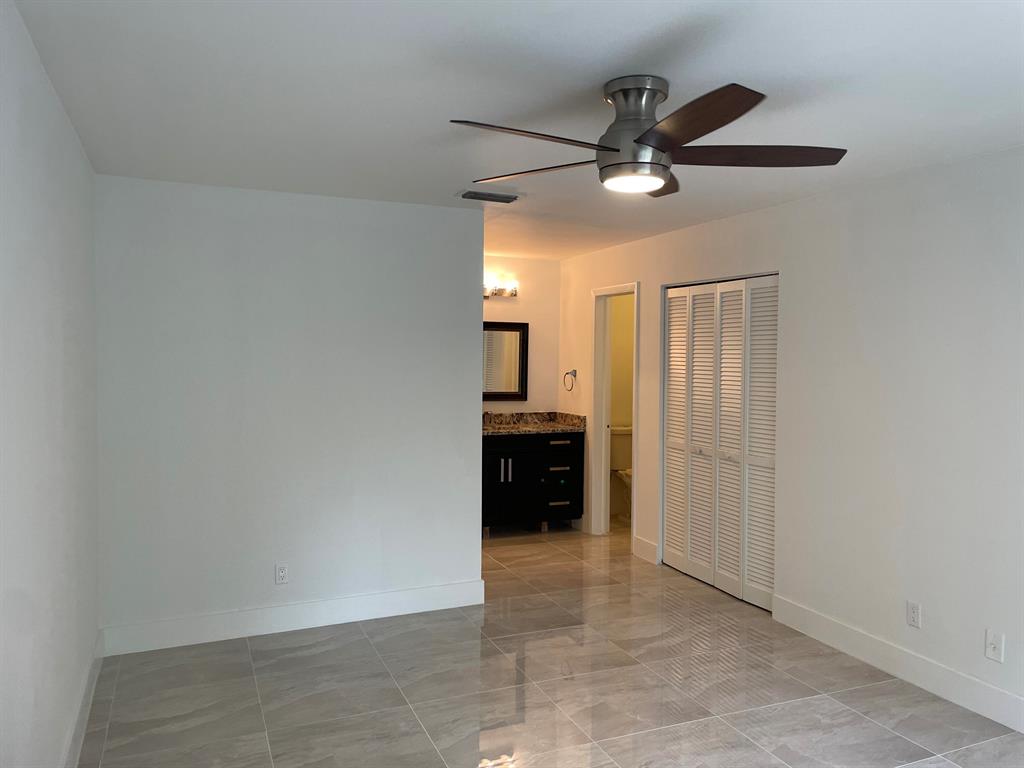 4383 Willow Pond Circle N