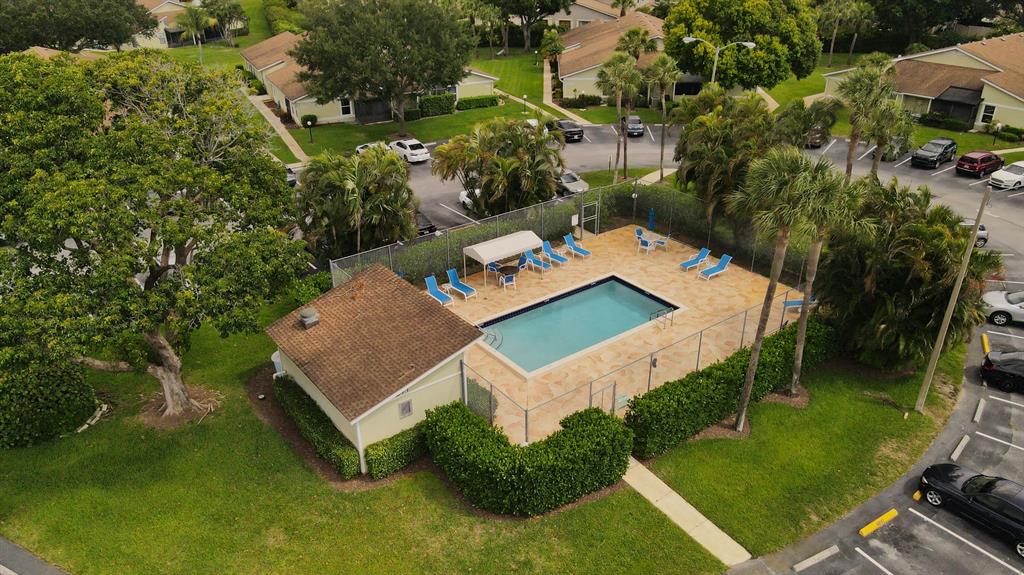 4383 Willow Pond Circle N