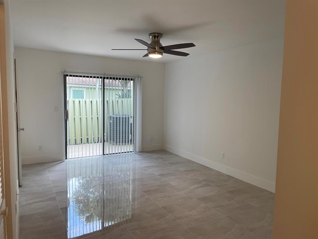 4383 Willow Pond Circle N