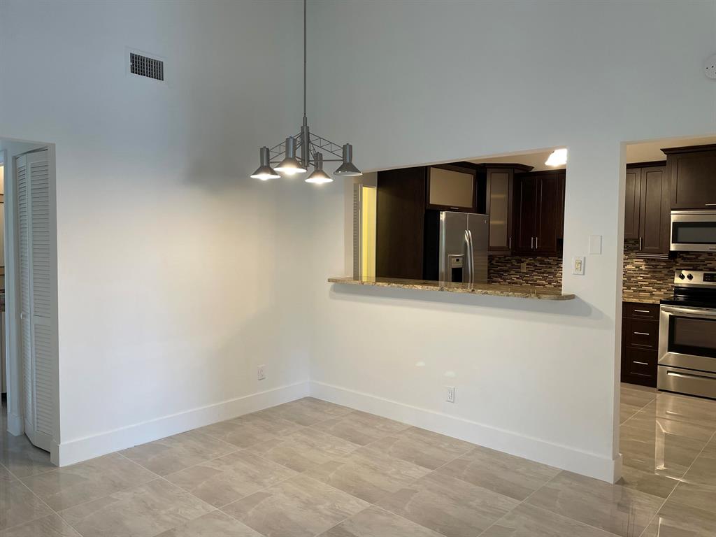 4383 Willow Pond Circle N