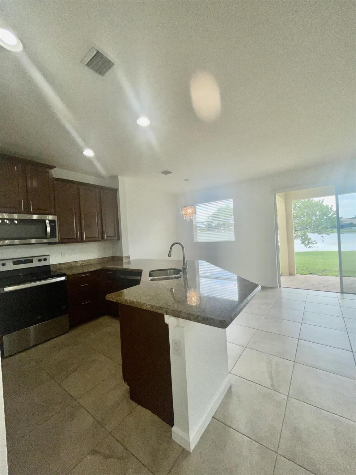 11463 SW Halton Street