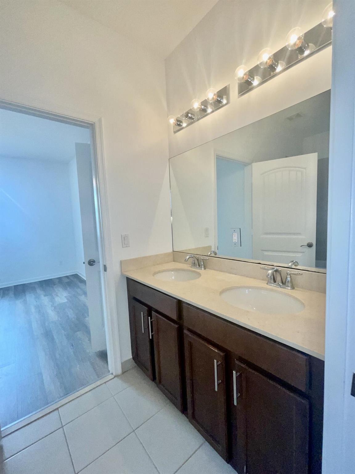 11463 SW Halton Street