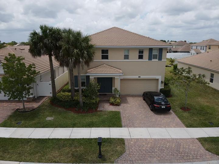 11463 SW Halton Street