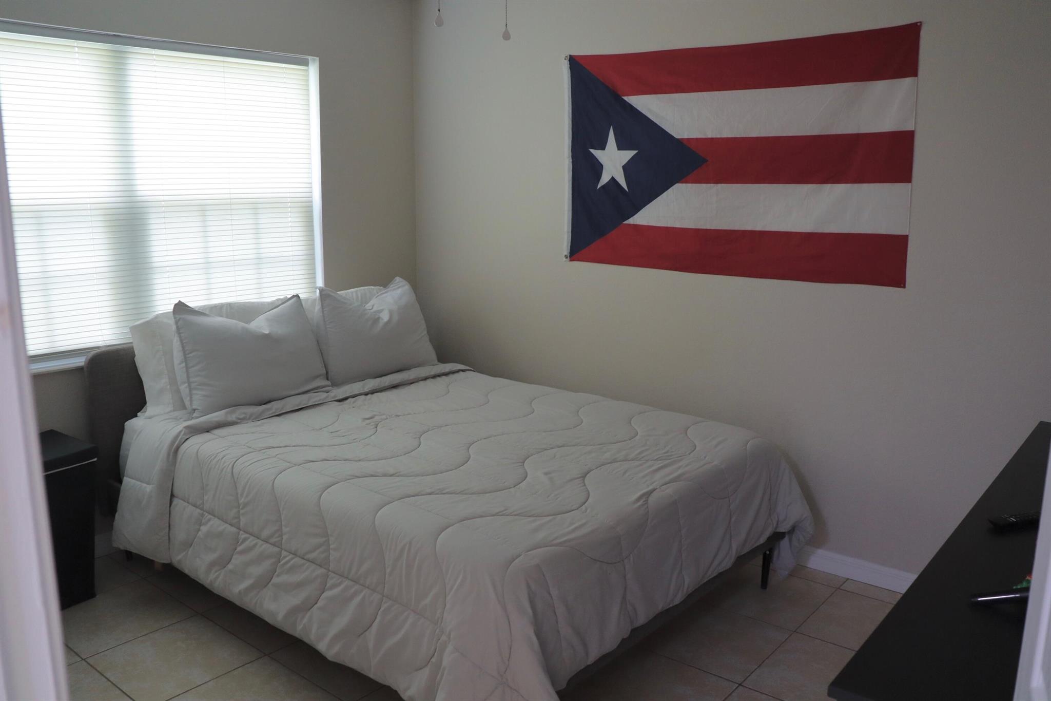 1542 SE Royal Green Circle 102