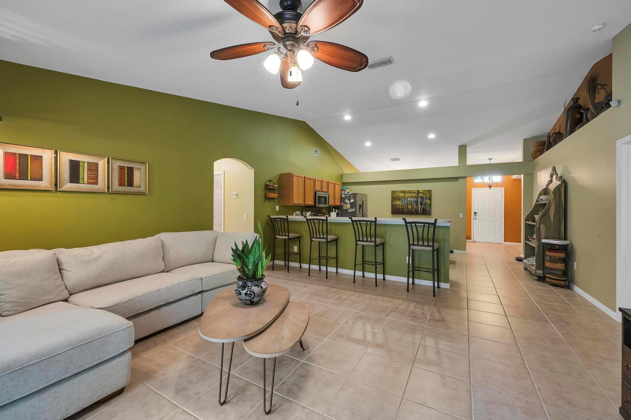 6950 NW Denargo Street