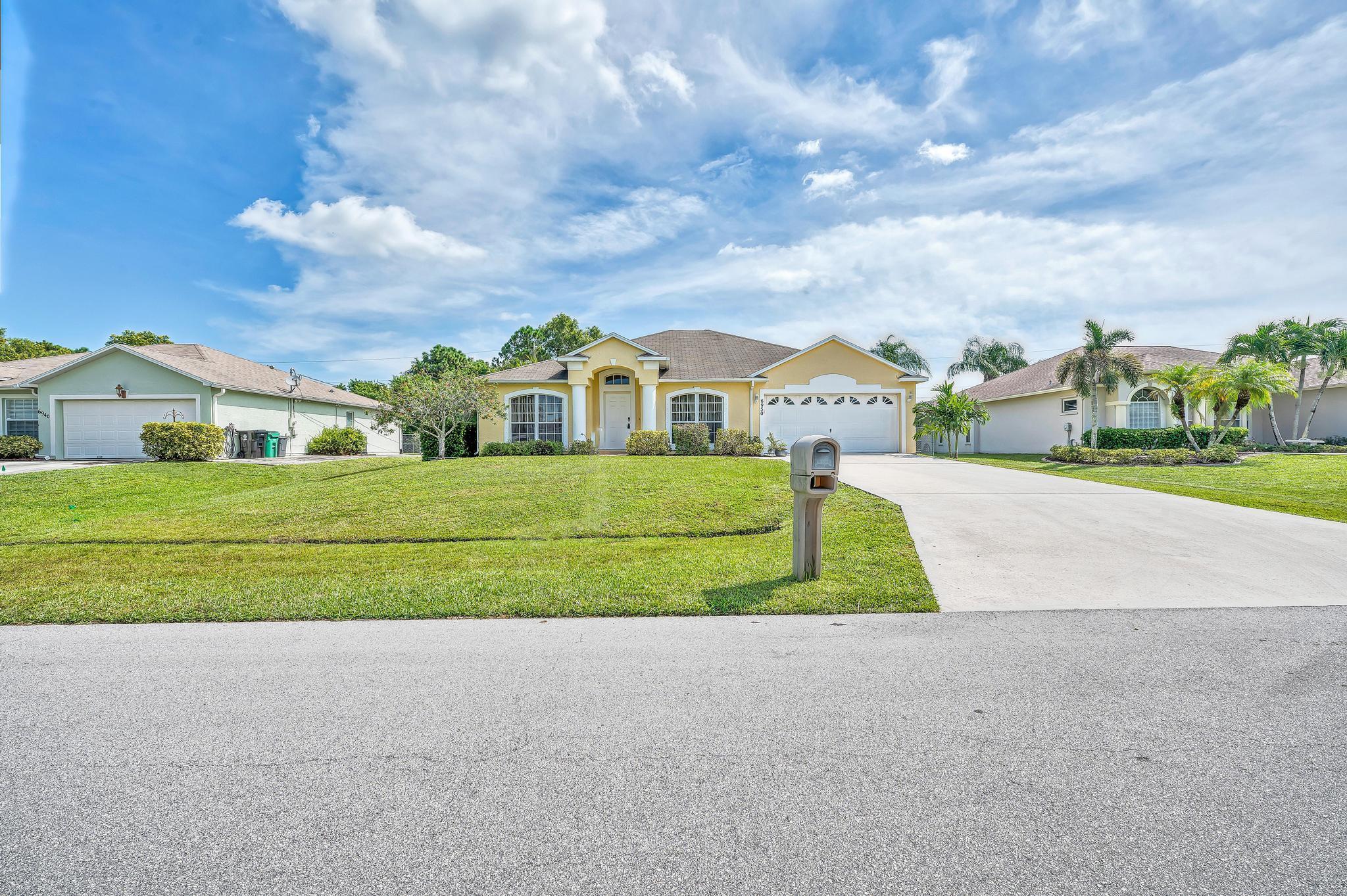 6950 NW Denargo Street