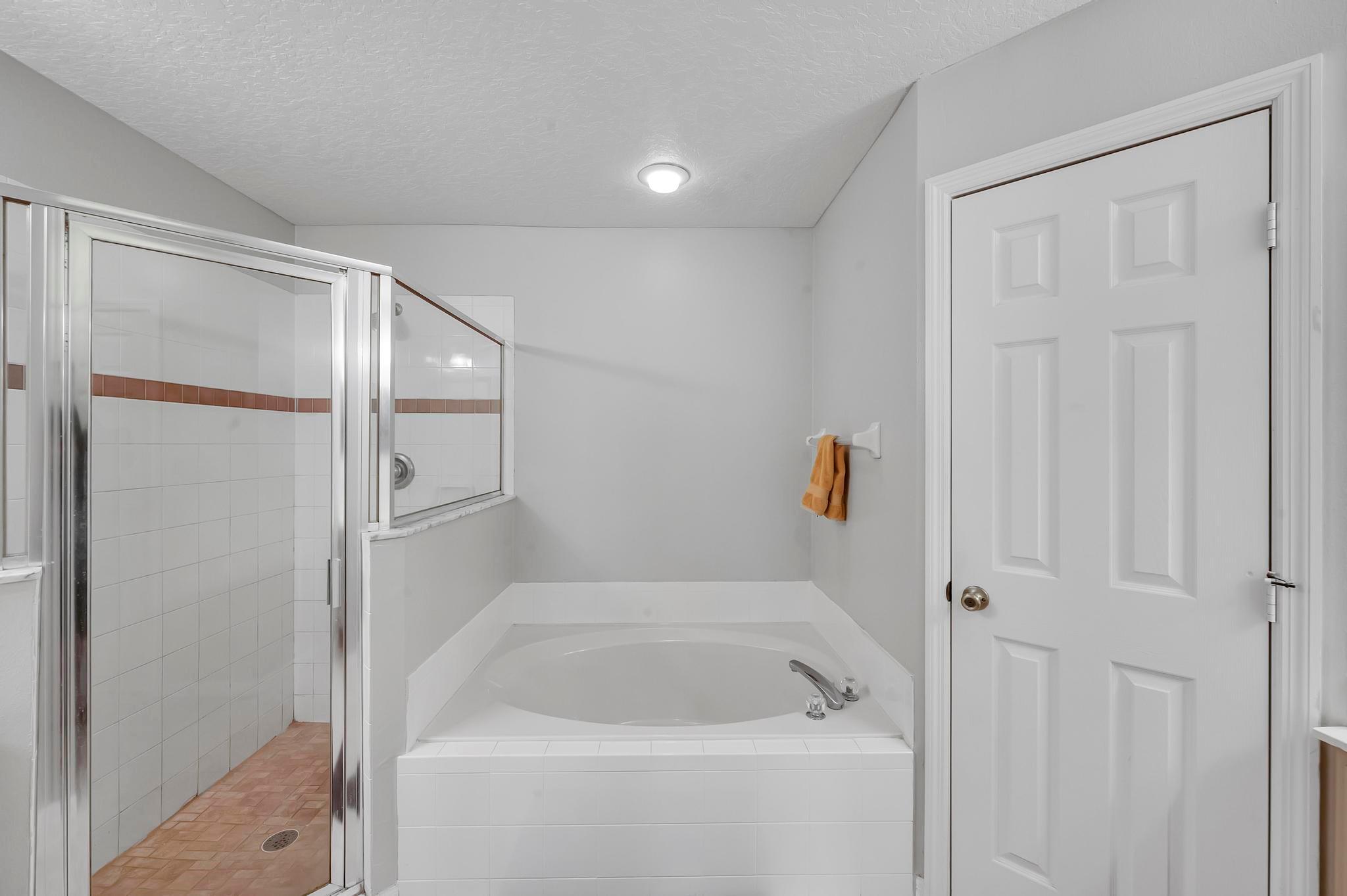 6950 NW Denargo Street