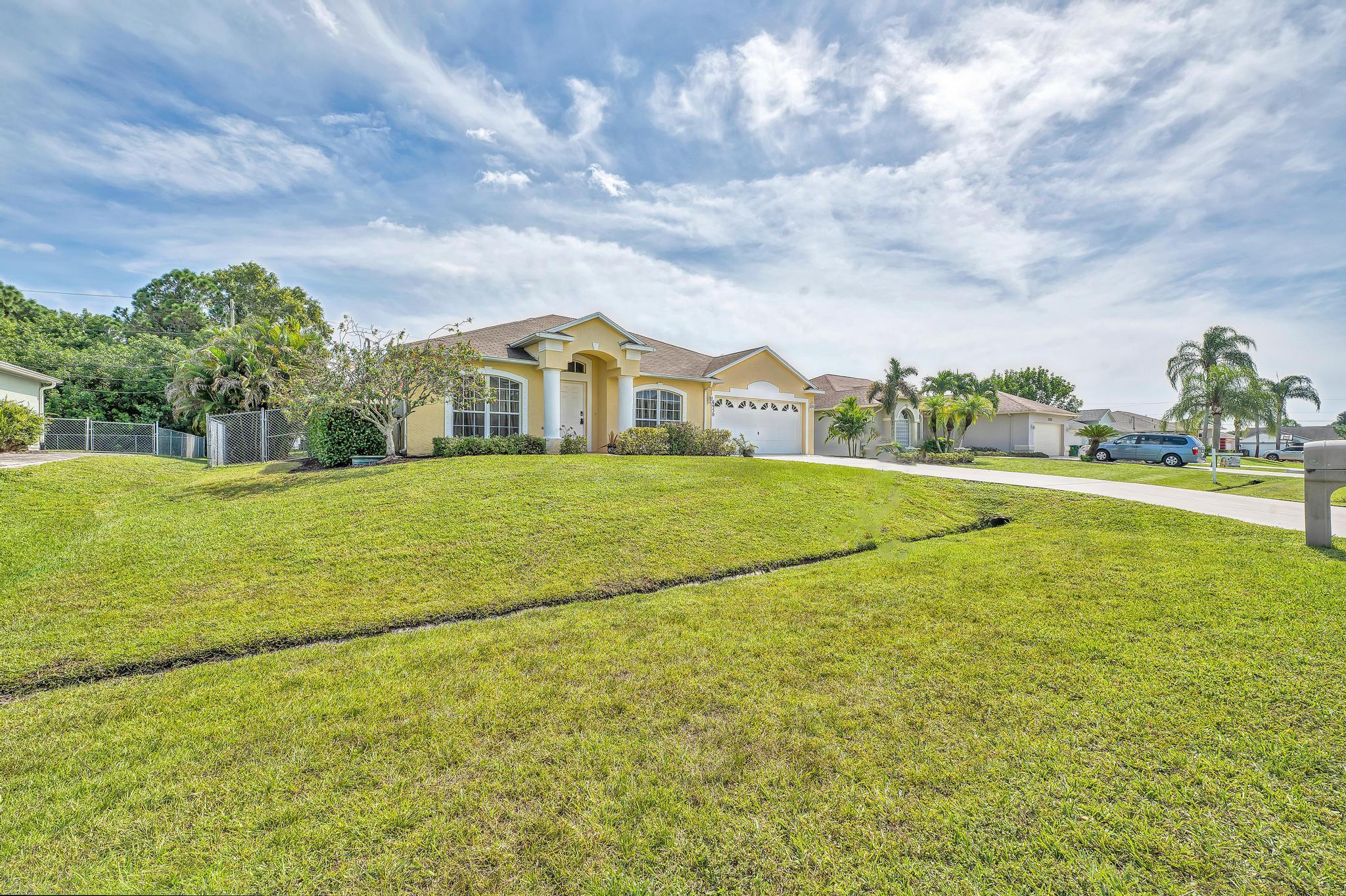 6950 NW Denargo Street