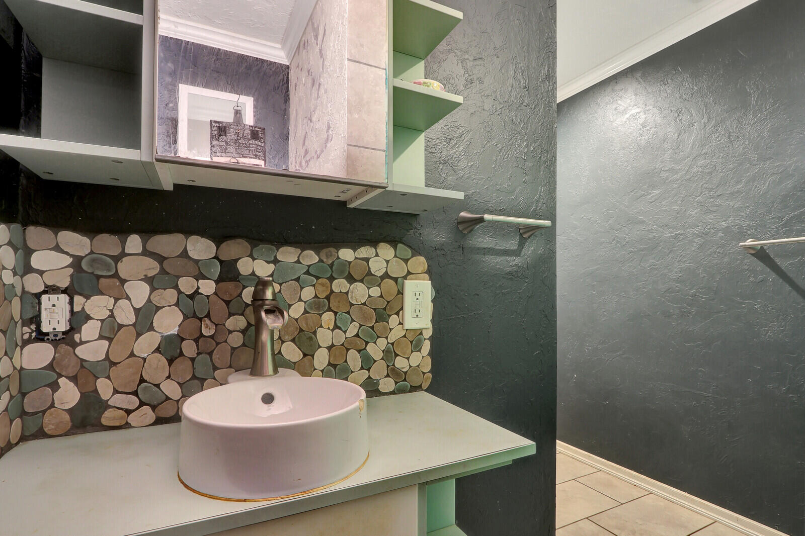 1455 NE Silver Maple Way