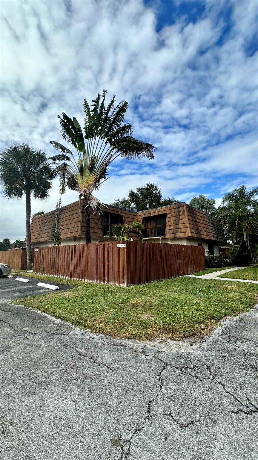 4043 Palm Bay Circle B