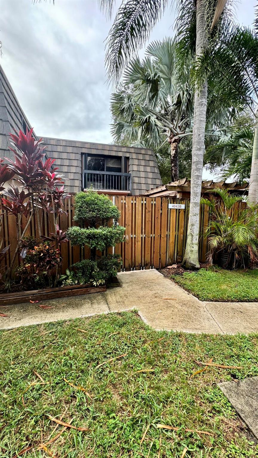 4043 Palm Bay Circle B