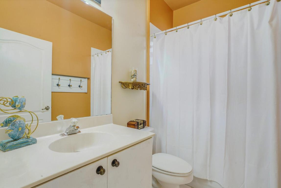 10723 Hidden Bend Way