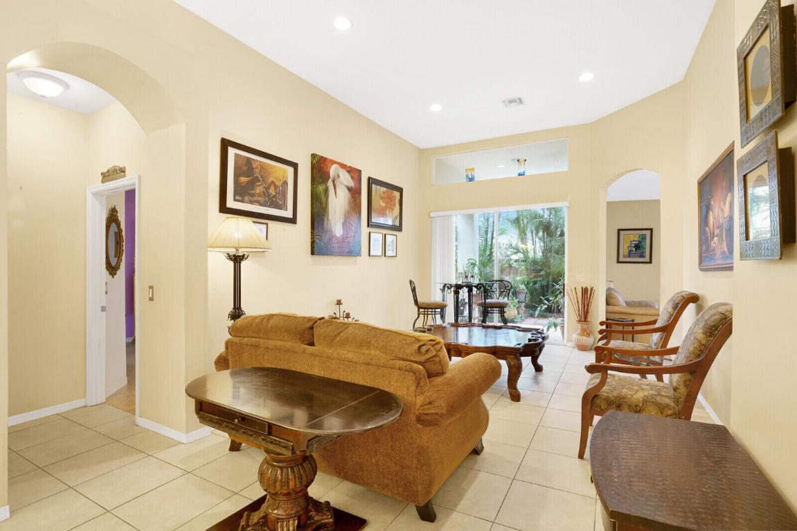 10723 Hidden Bend Way