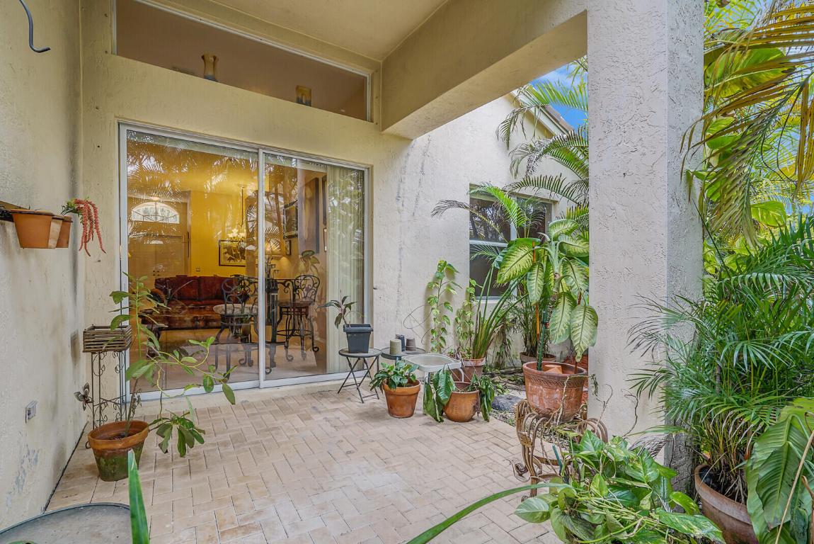 10723 Hidden Bend Way