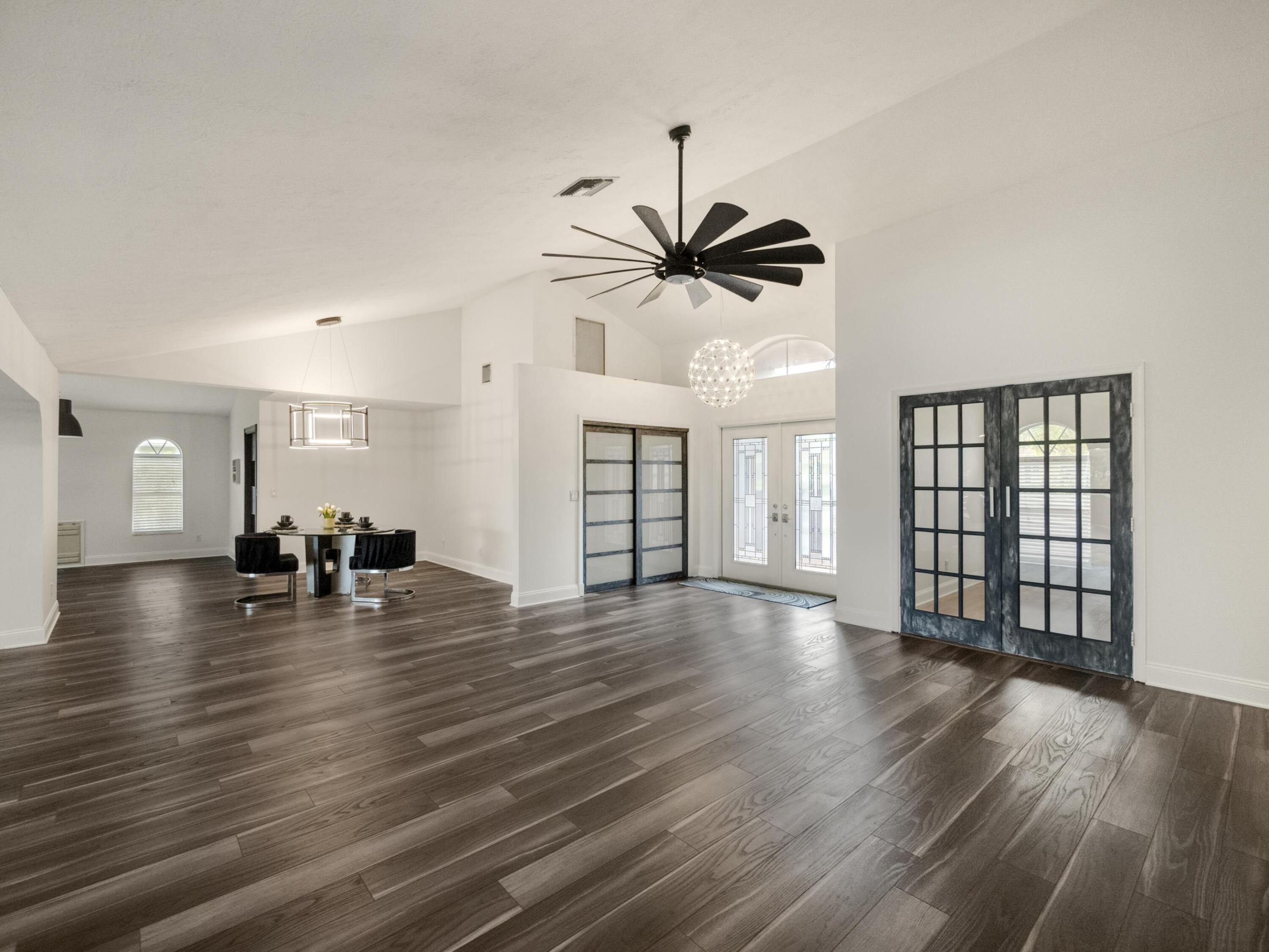 3093 SW Seaboard Avenue