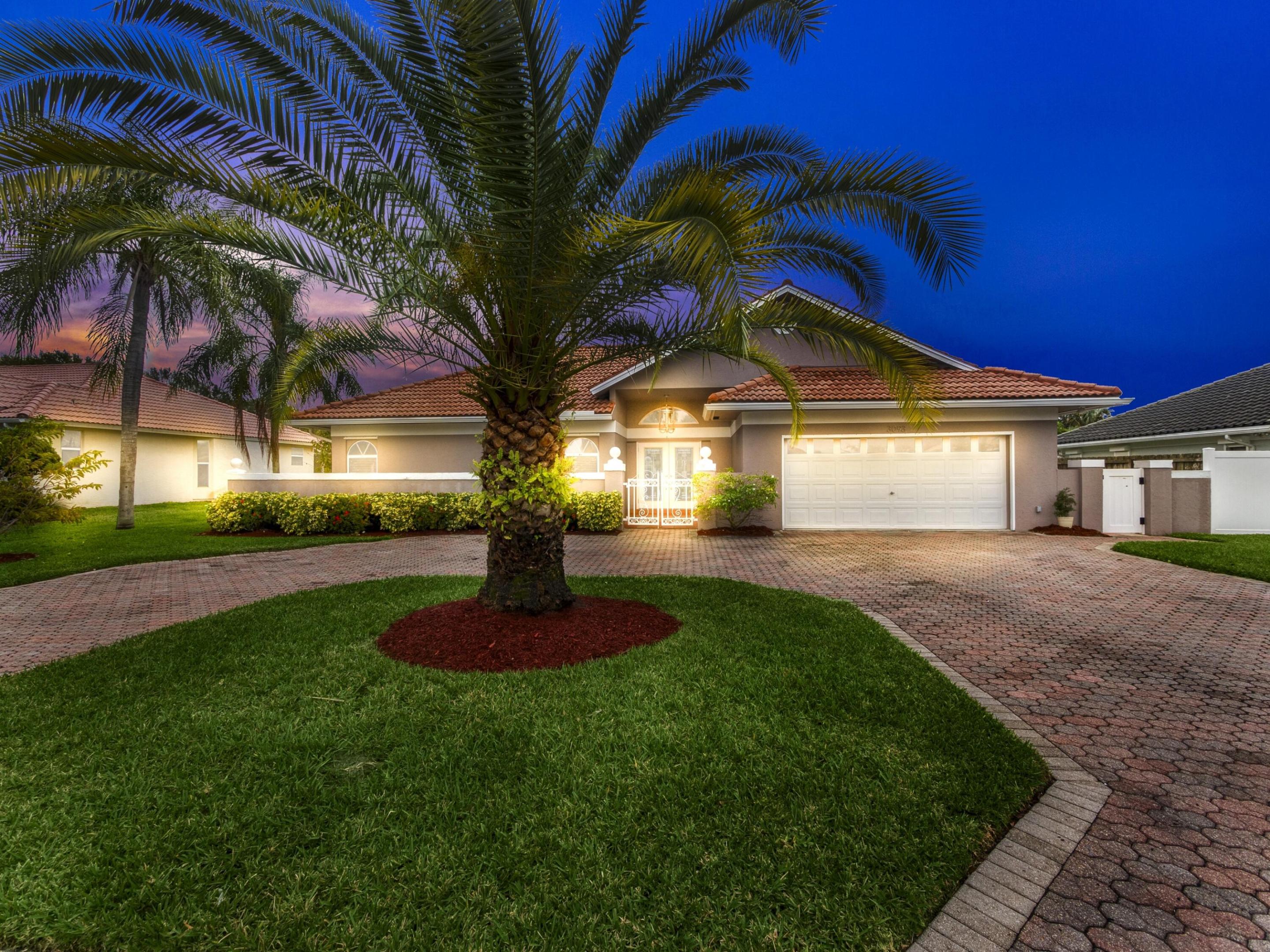 3093 SW Seaboard Avenue