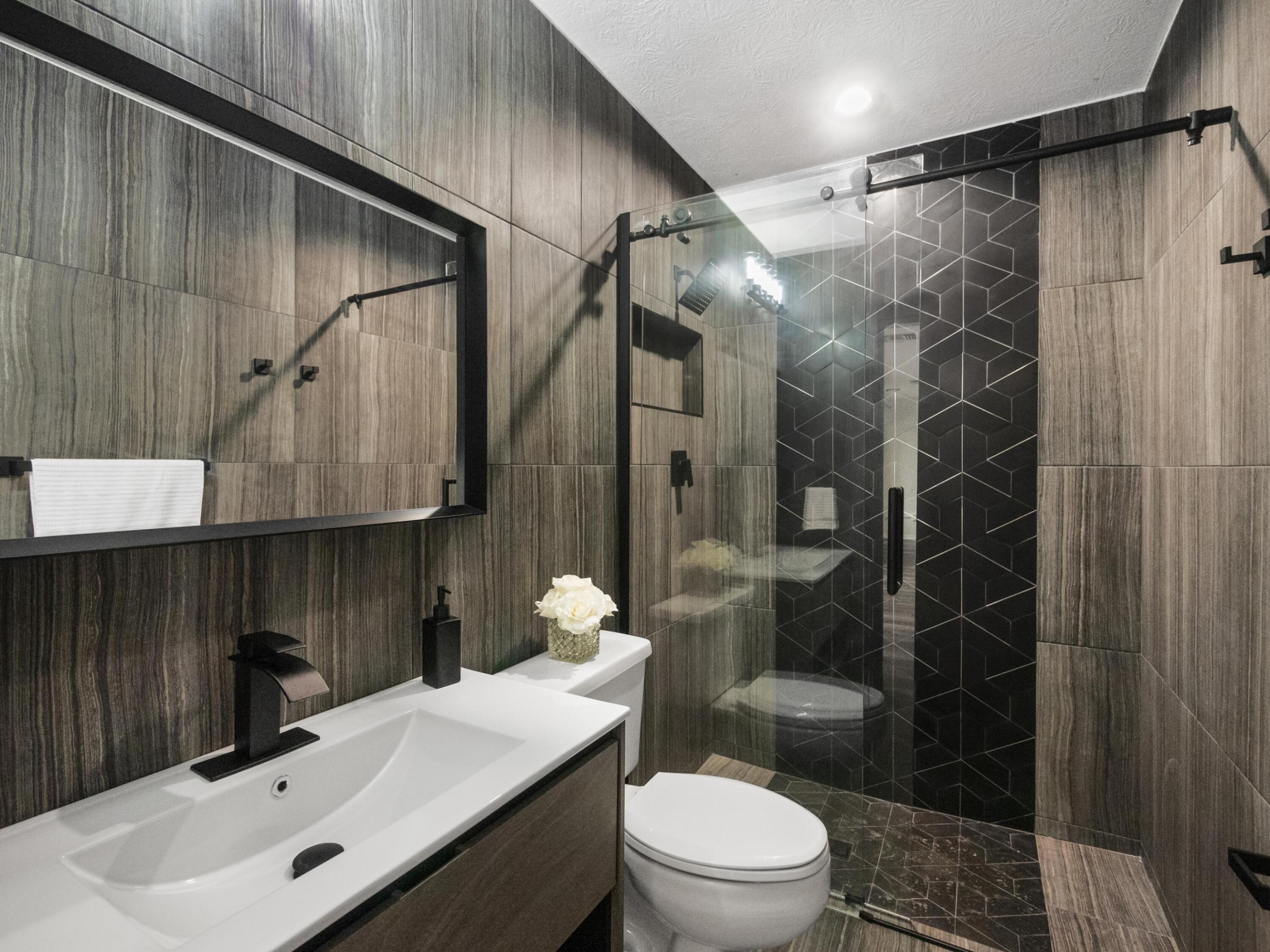 3093 SW Seaboard Avenue