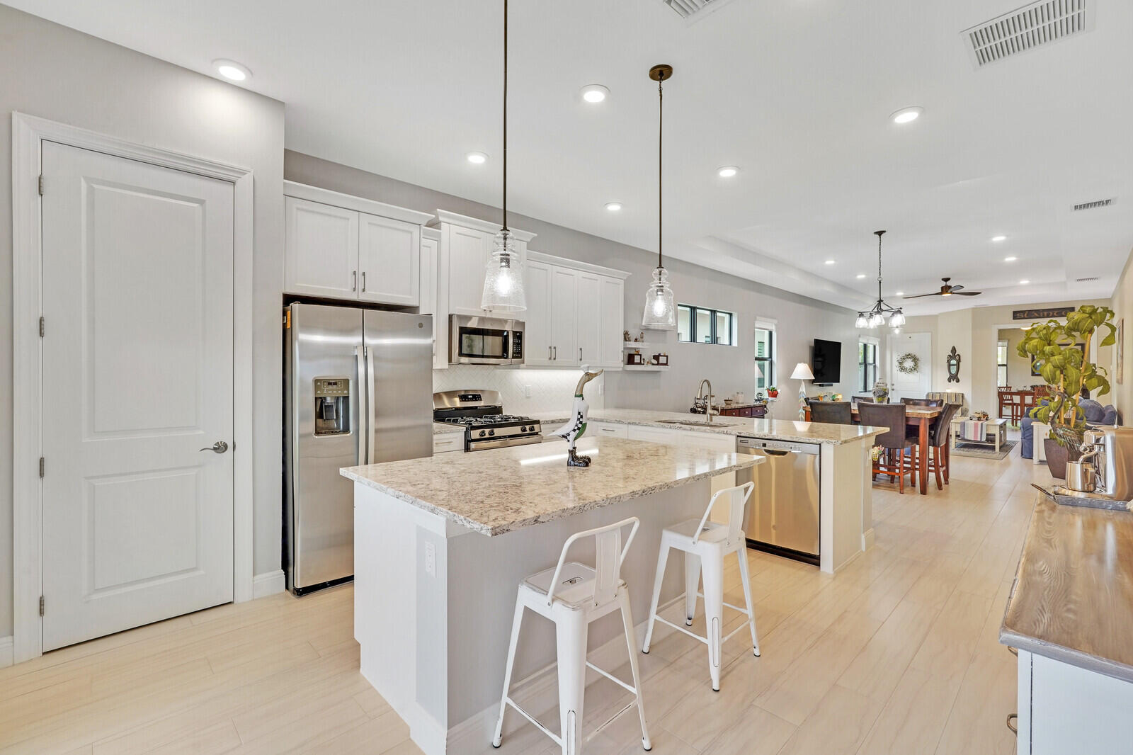 16058 Key Biscayne Lane