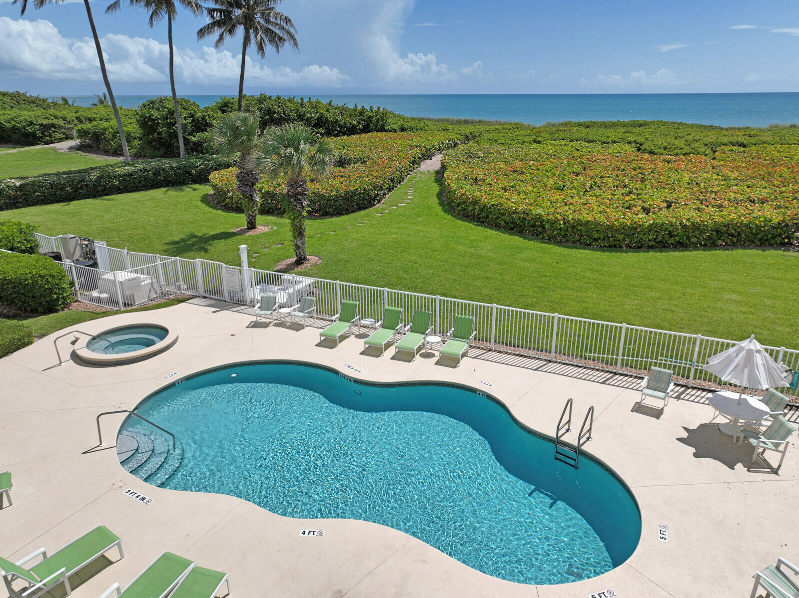 1550 S Ocean Drive 24