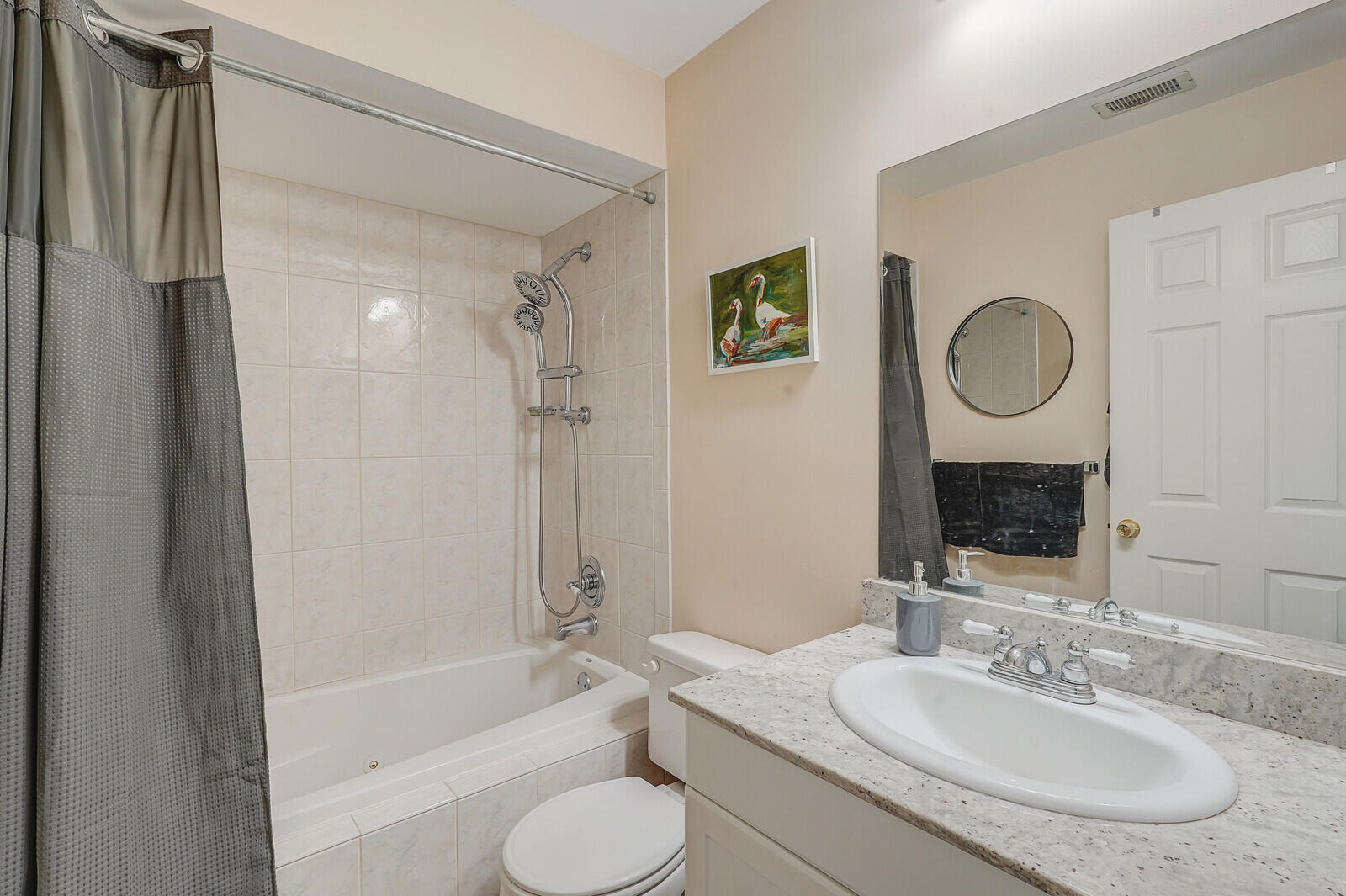 1550 S Ocean Drive 24