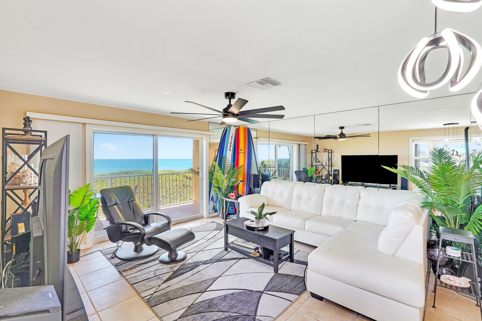 1550 S Ocean Drive 24