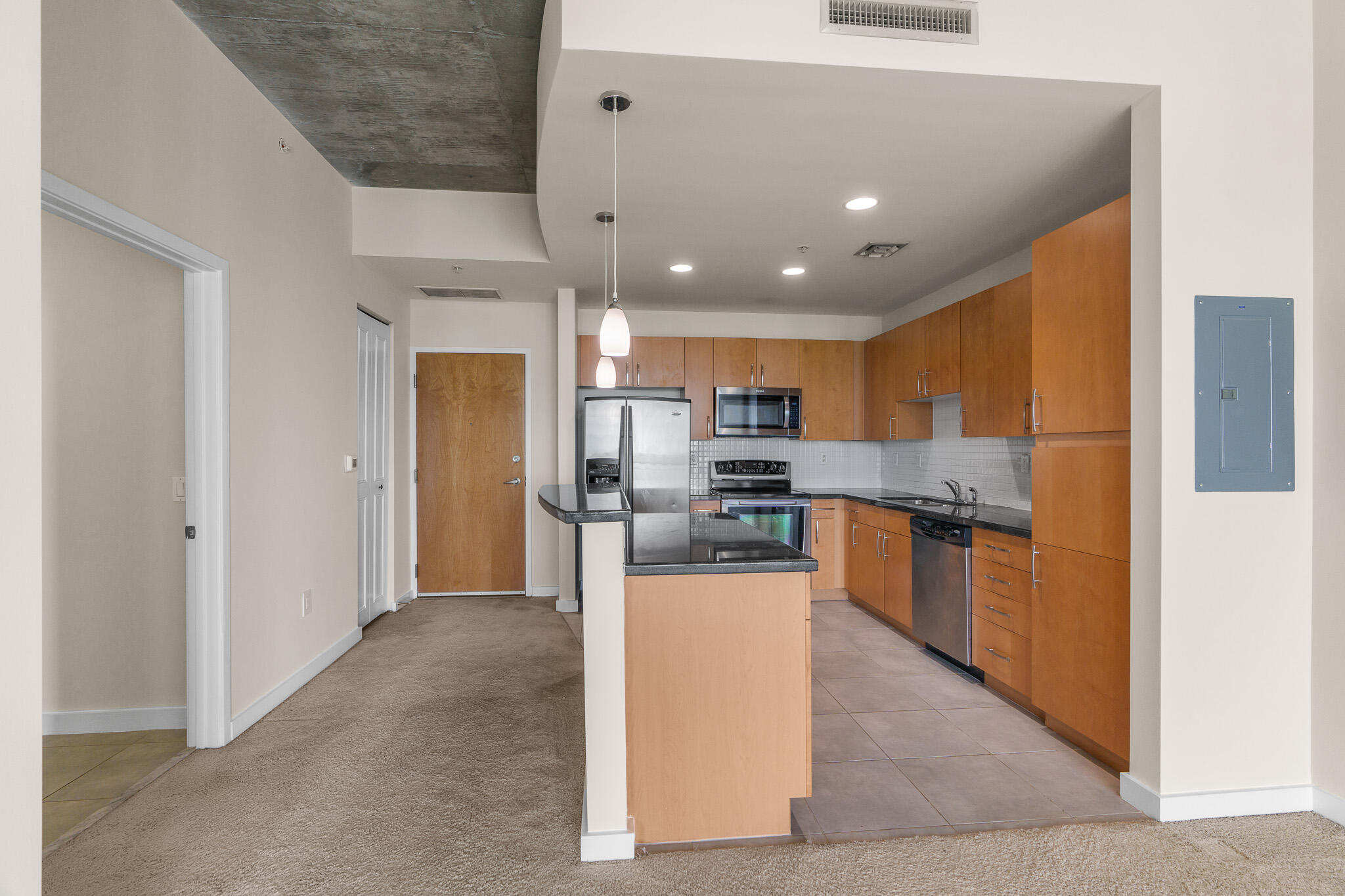 300 S Australian Avenue 423