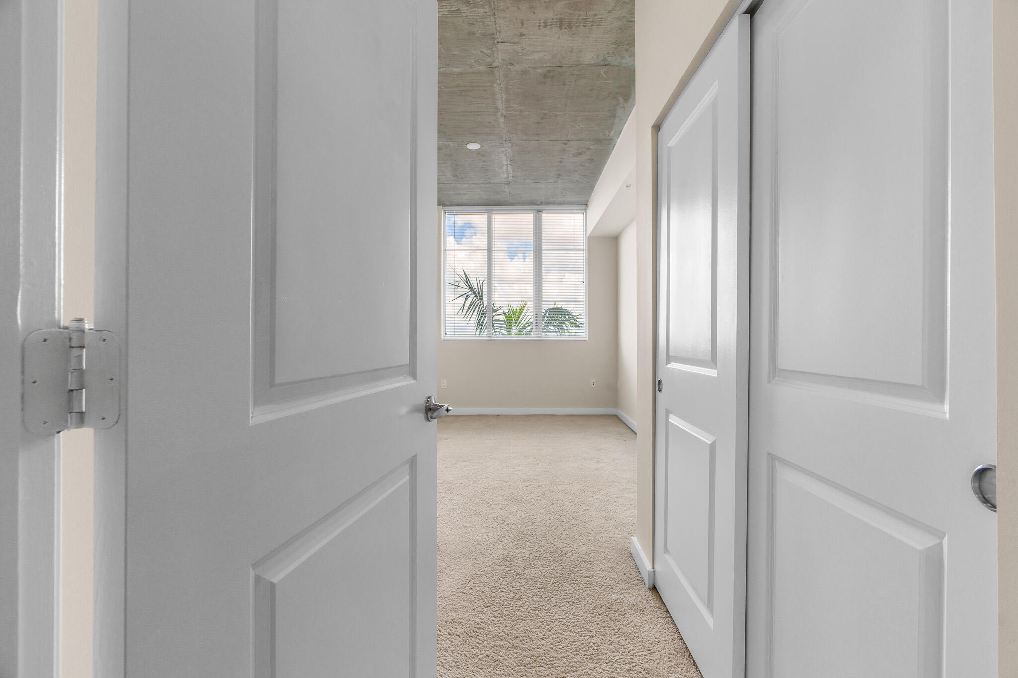 300 S Australian Avenue 423