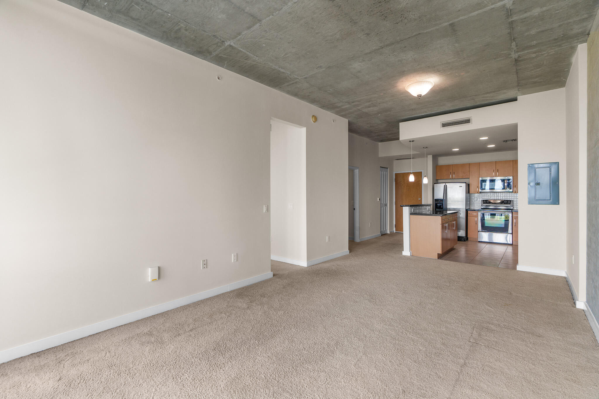 300 S Australian Avenue 423