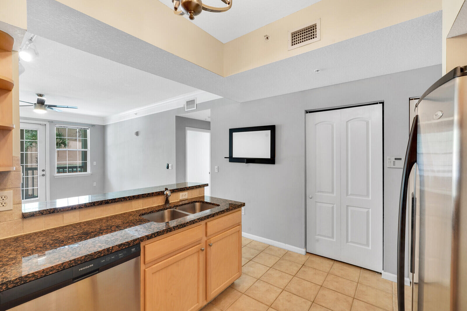 275 Murcia Drive 203