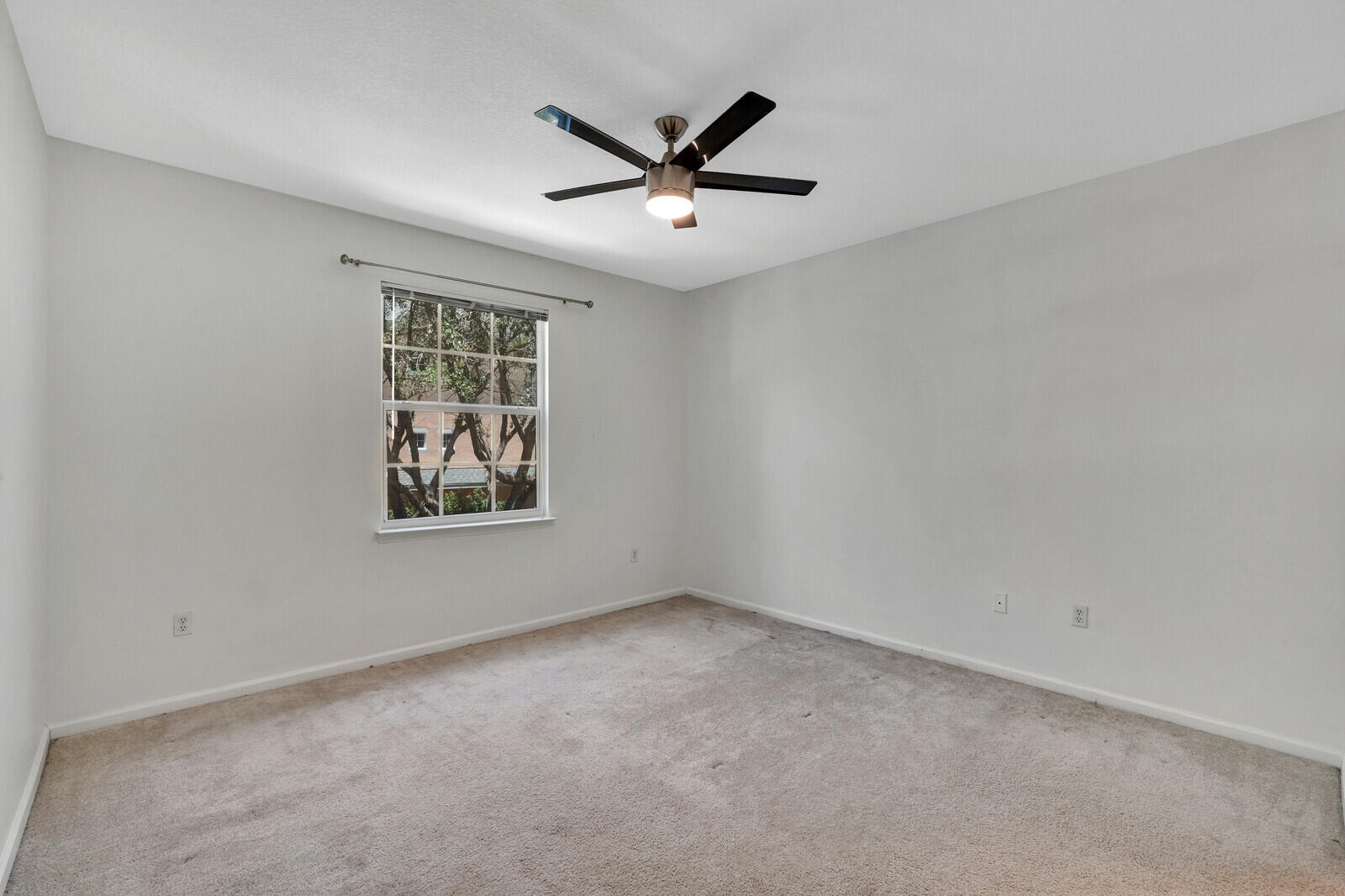 275 Murcia Drive 203