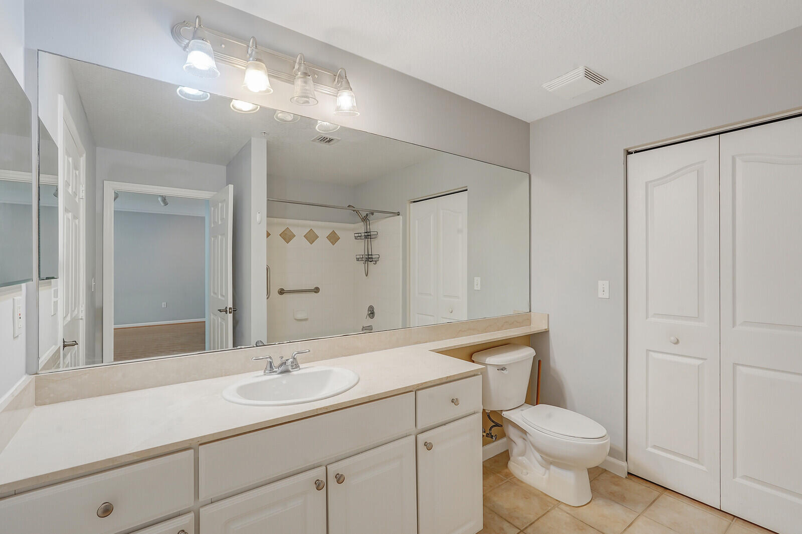 275 Murcia Drive 203