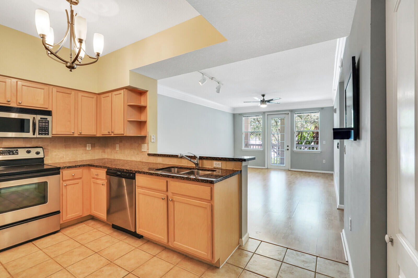 275 Murcia Drive 203