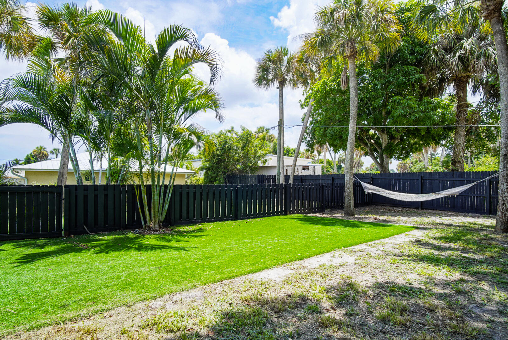 2132 NE Pelican Terrace