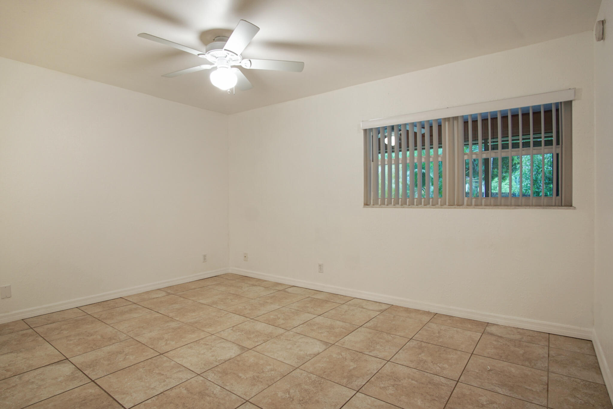 2132 NE Pelican Terrace