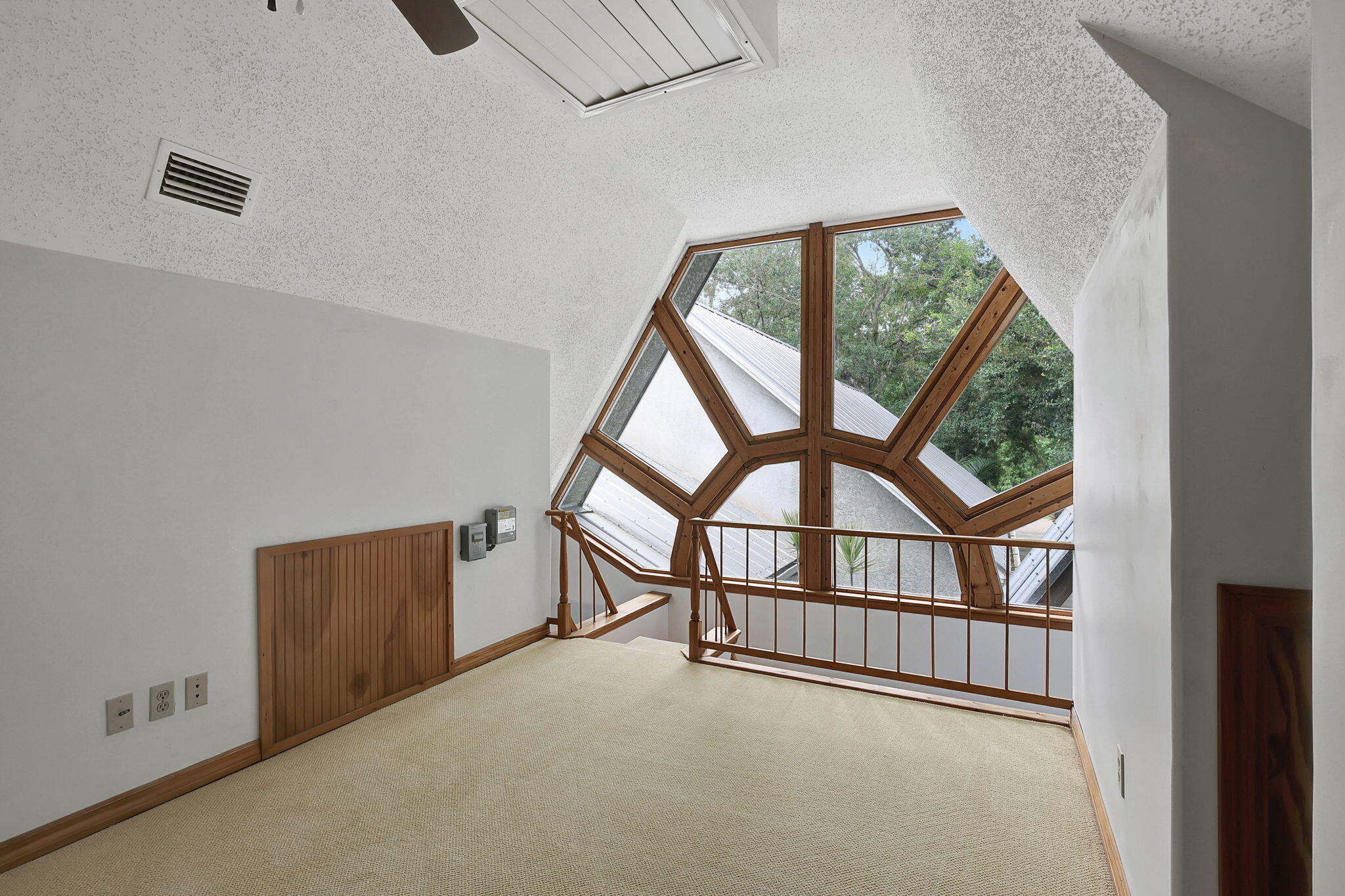 1055 SW Blue Water Way