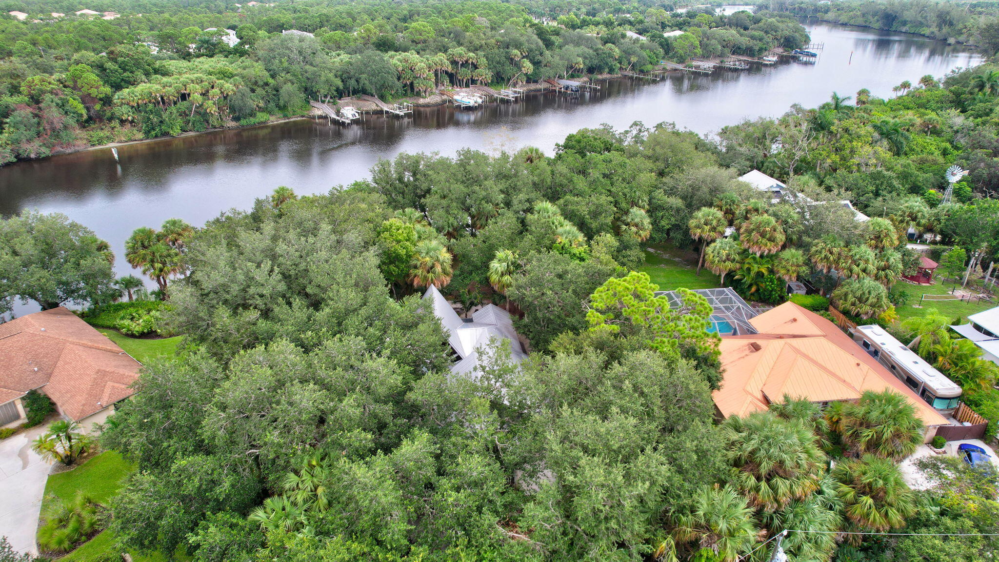 1055 SW Blue Water Way