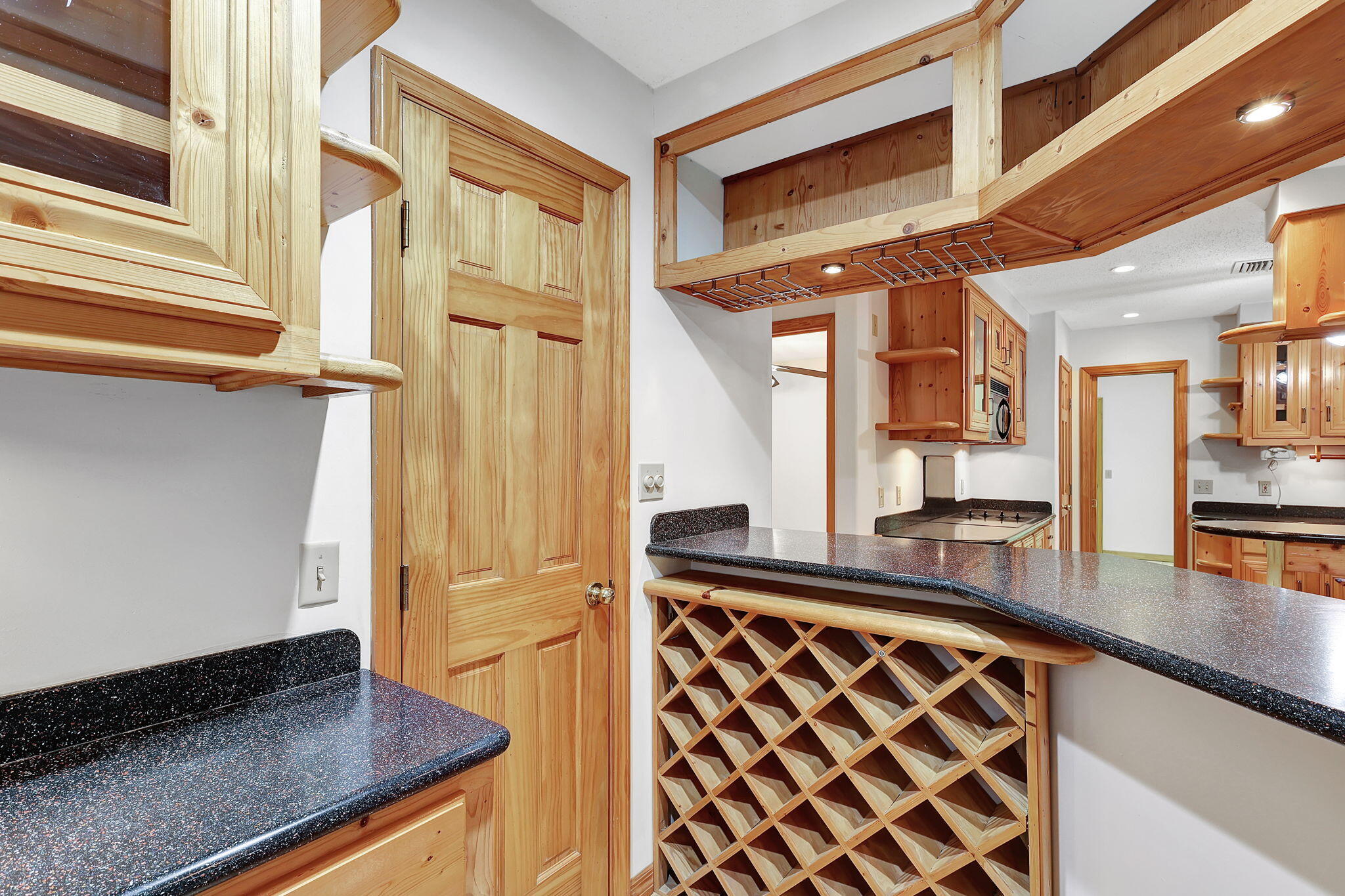 1055 SW Blue Water Way