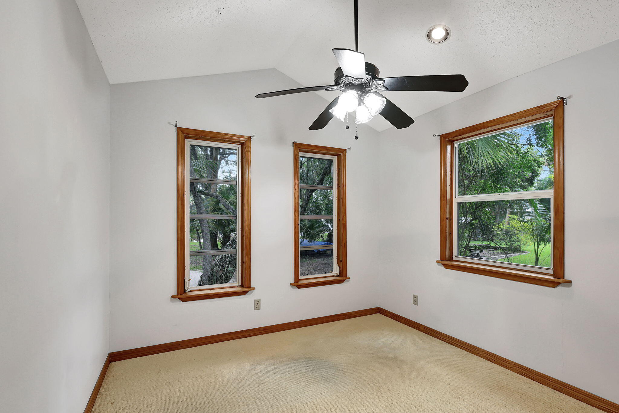 1055 SW Blue Water Way