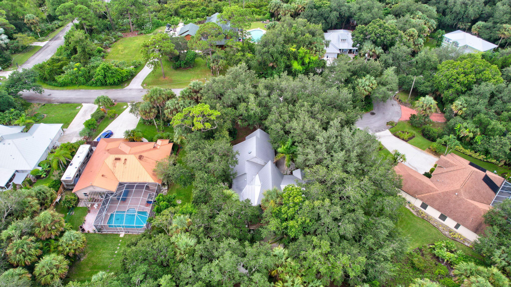 1055 SW Blue Water Way