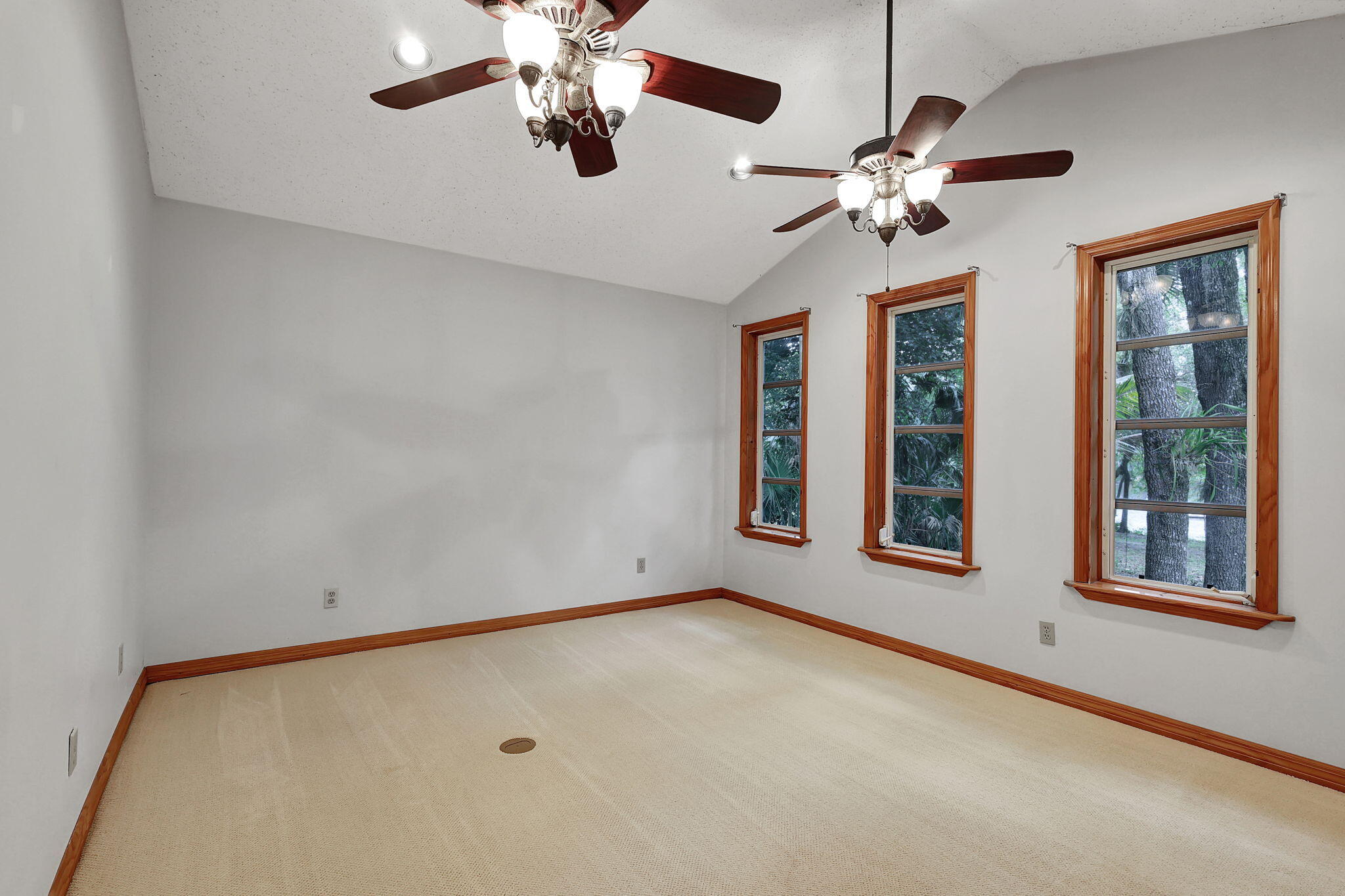 1055 SW Blue Water Way