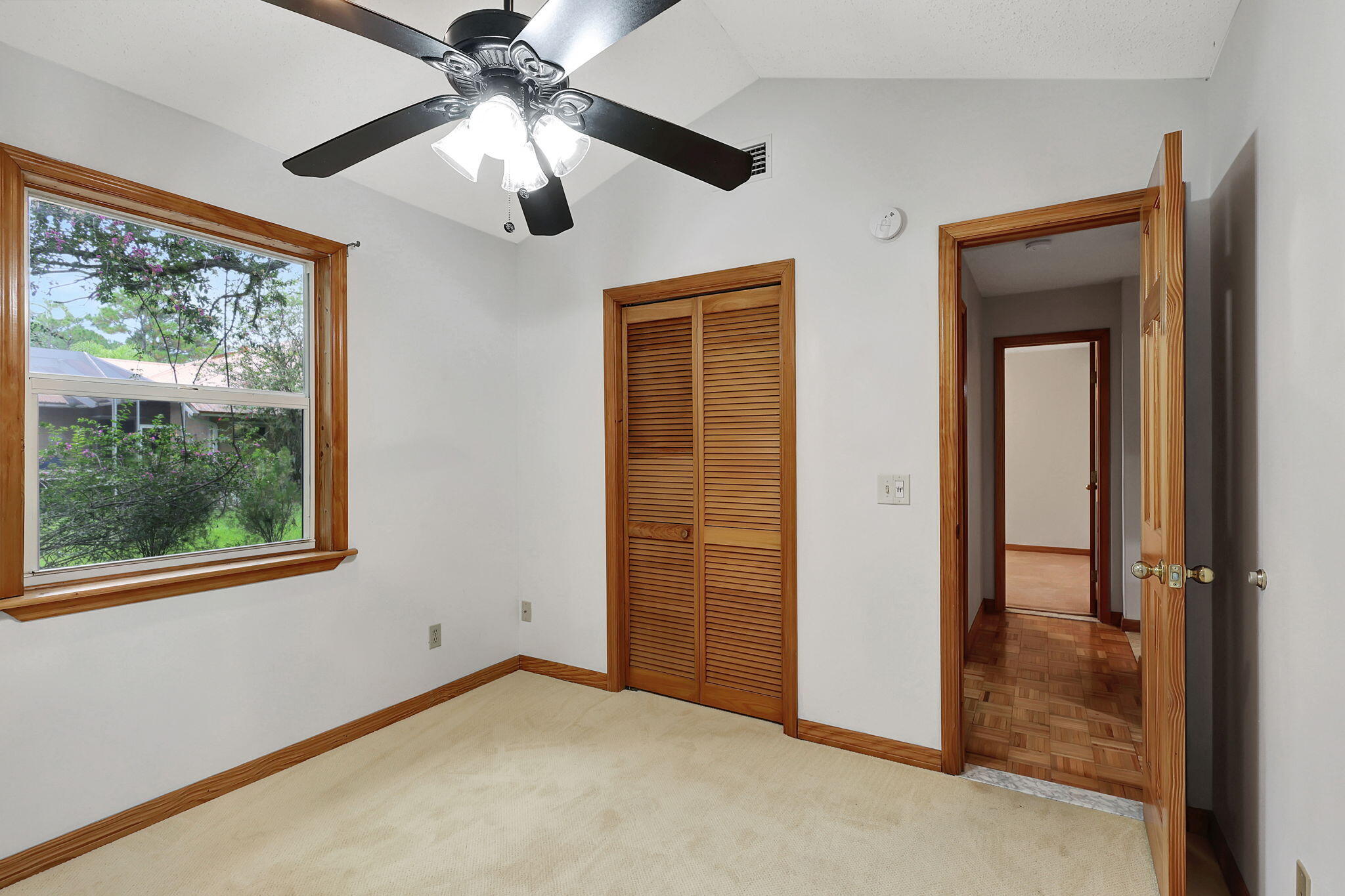 1055 SW Blue Water Way