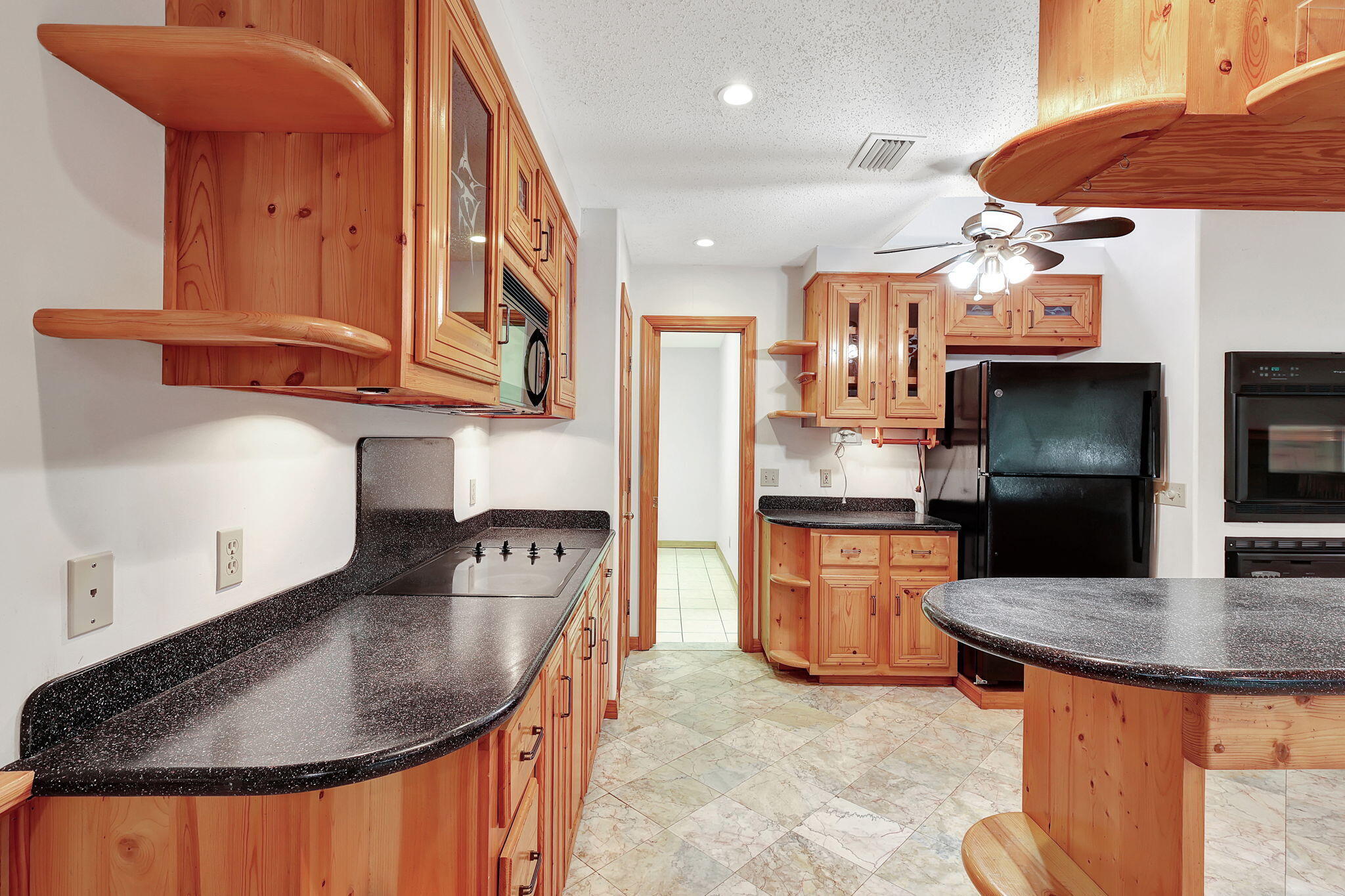 1055 SW Blue Water Way