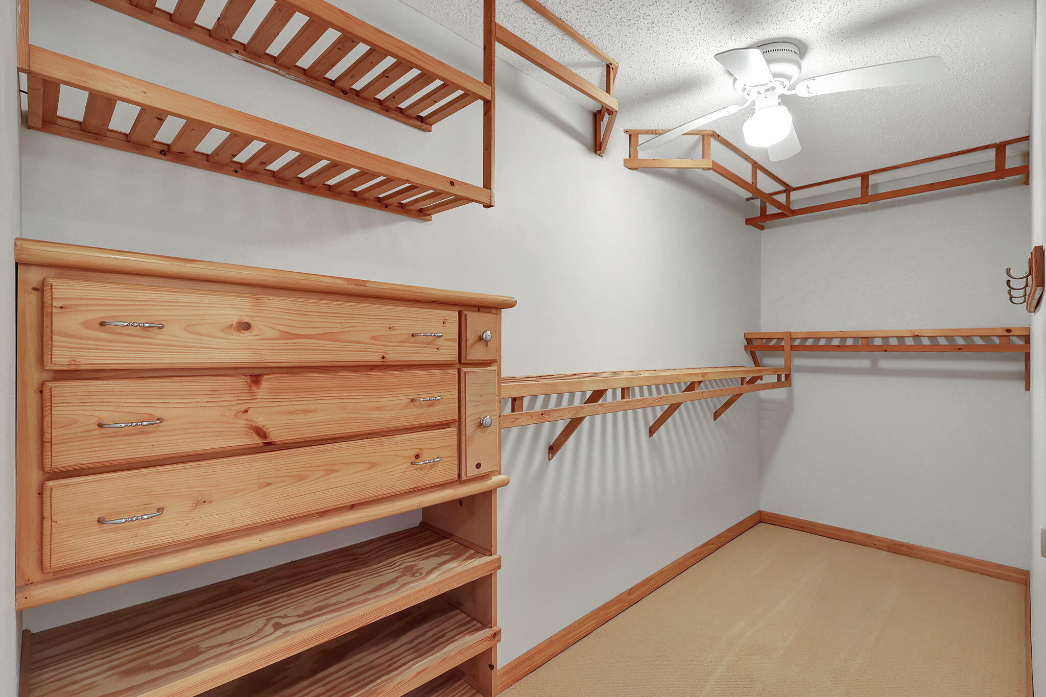 1055 SW Blue Water Way