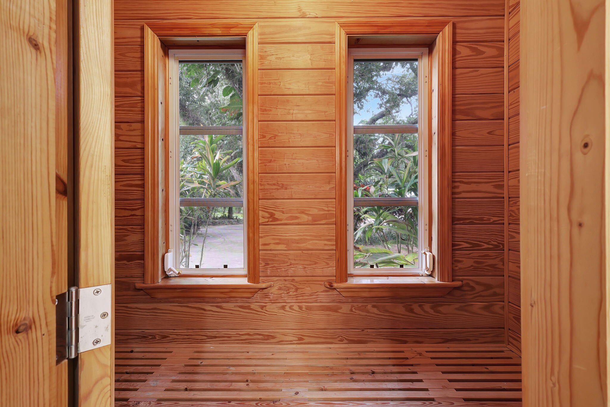 1055 SW Blue Water Way